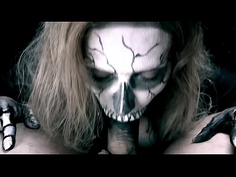 ❤️ ສາວ Demon ດູດ cock ກັບປາກສີດໍາຂອງນາງແລະກືນ cum. ☑ ແຕ່ໜັງໂປ້ ຢູ່ຄອມ lo.hentaiser.ru ❌❤